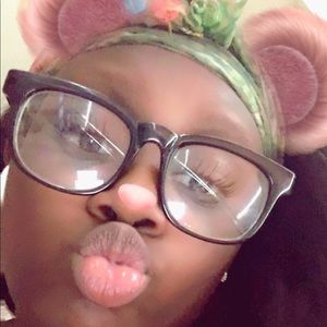 Meet your Posher, Destiny